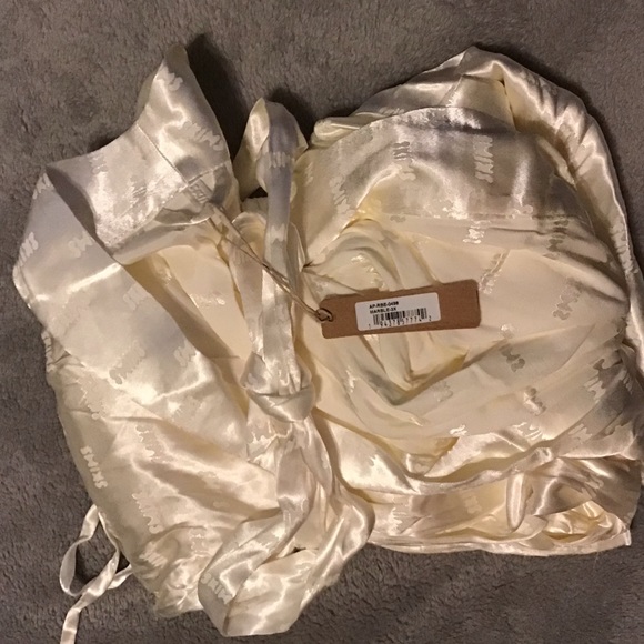 Skims marble robe plus size embossed Skims logo - Picture 2 of 3